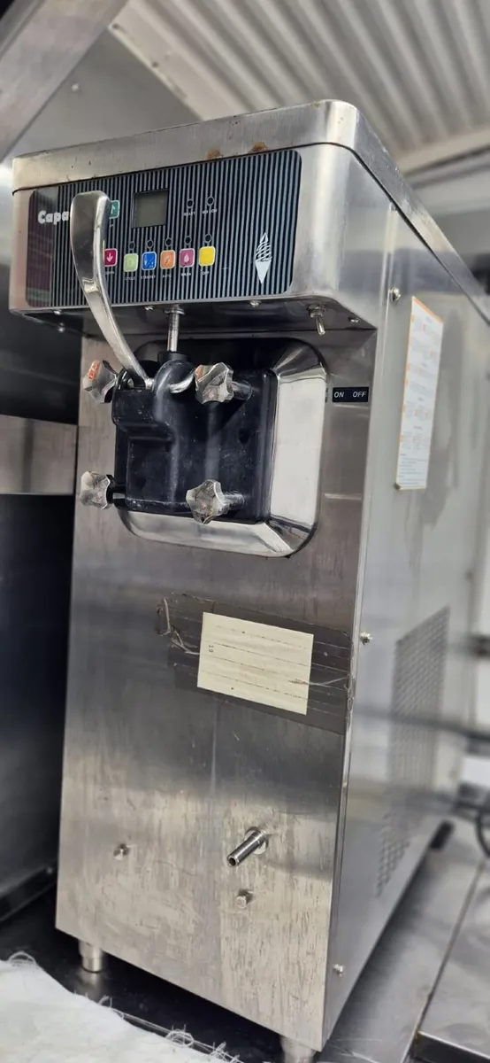 SALE AGREED! Commercial Ice Cream Machine - Image 1