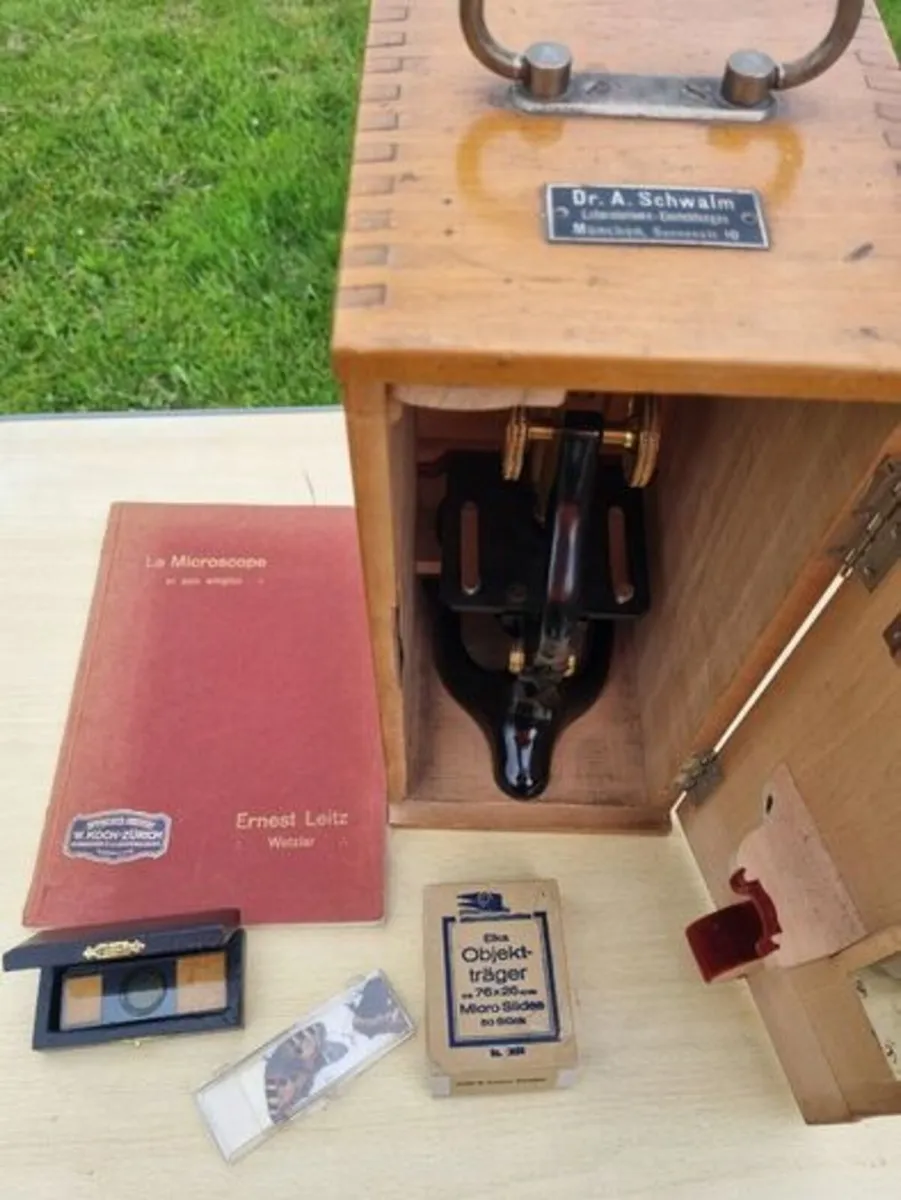 Leitz microscope - Image 2