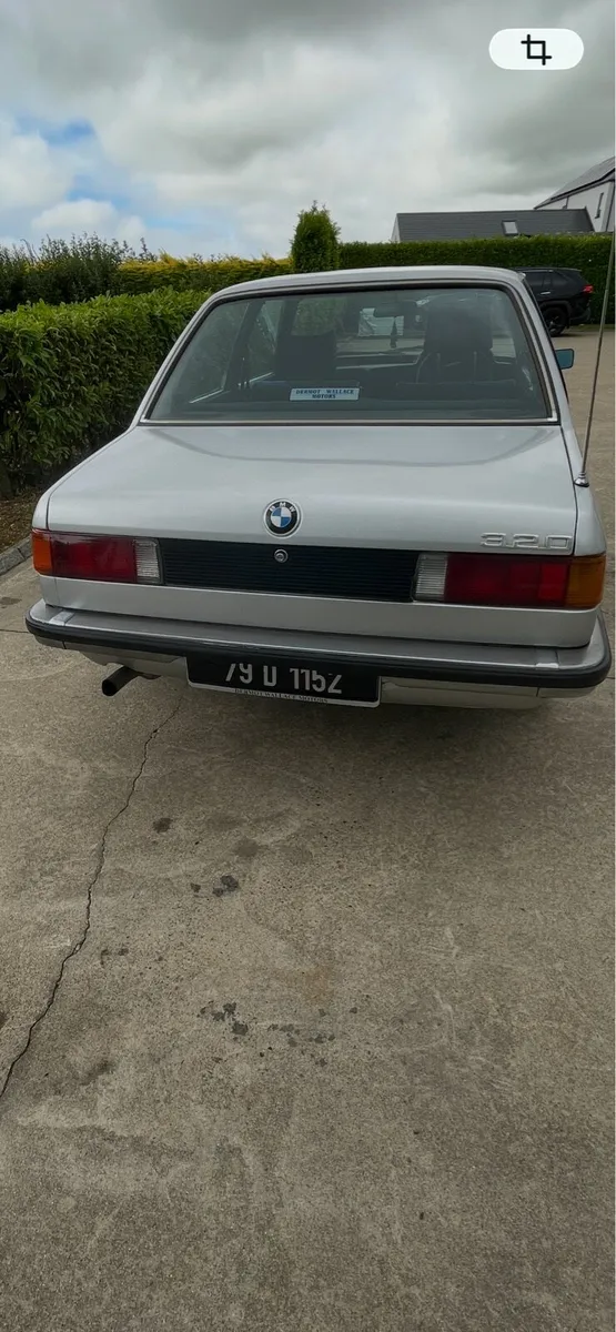 Vintage BMW 320 - Image 2