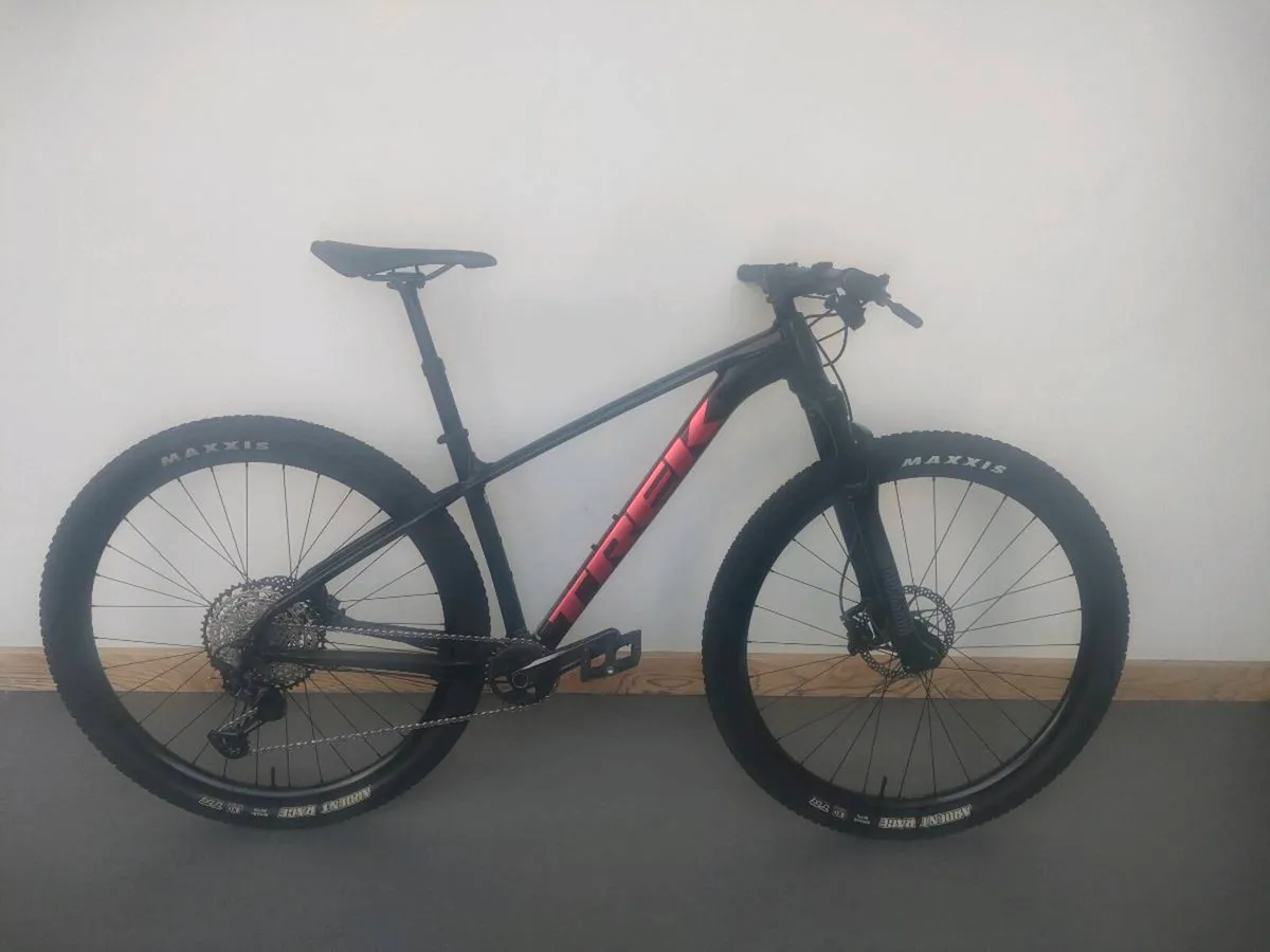 Trek x Caliber 9 Med Frame - Image 1