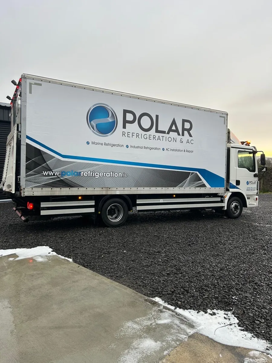 MAN Box Lorry - Image 2