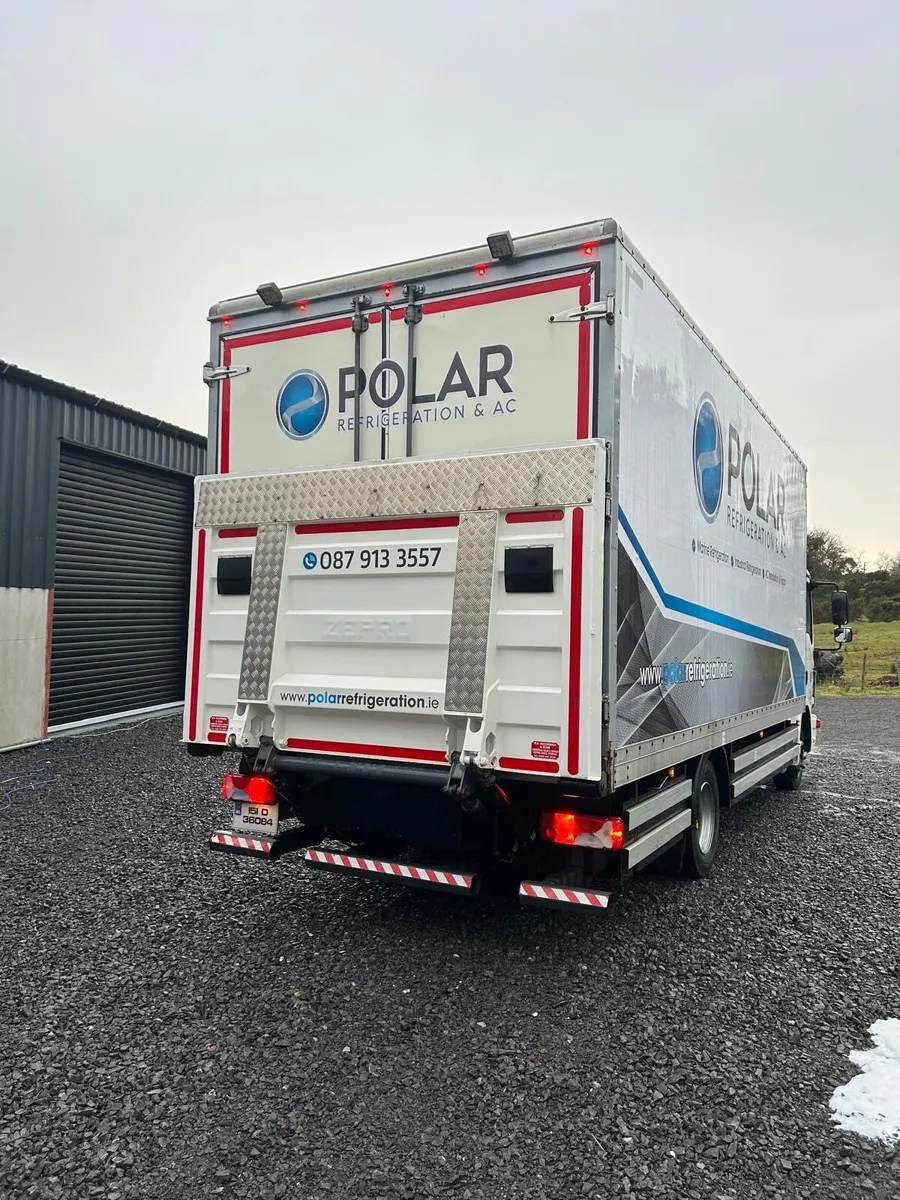 MAN Box Lorry - Image 4