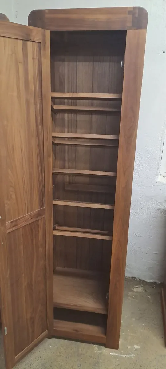 Walnut shoe press, cupboard - Image 3