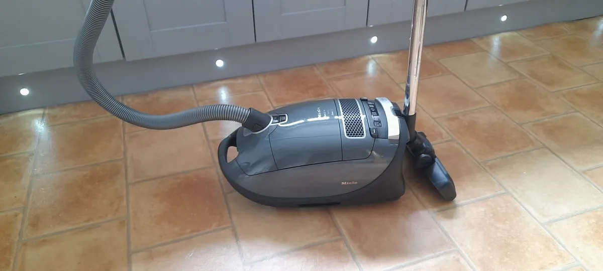 Miele vacuum/Hoover cleaner - Image 1