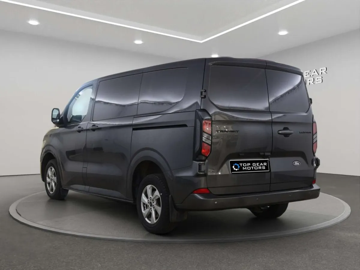 2024 Ford Transit Custom 320 Limited 2.0 EcoBlue - Image 4