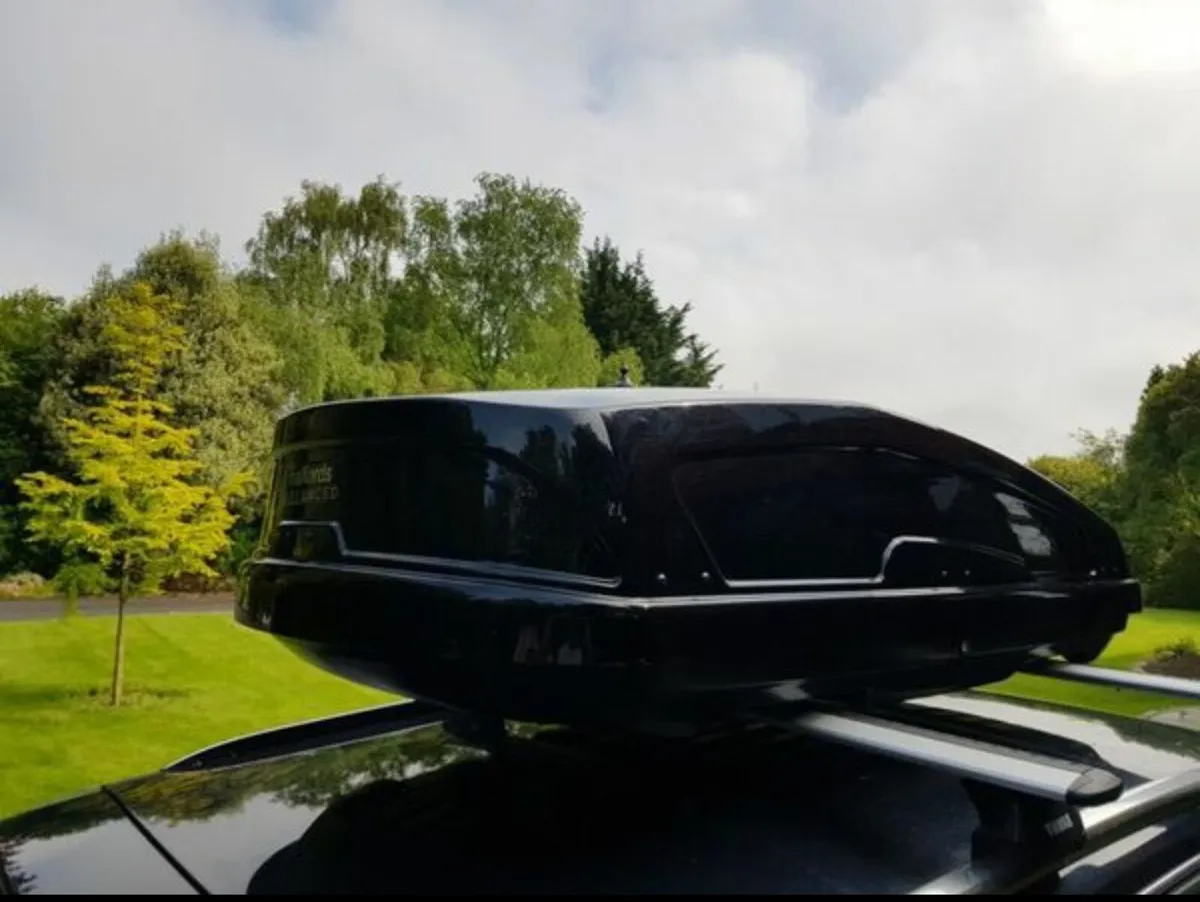 Roofbox Rental Roofbox to Rent, E45/wk - Image 3