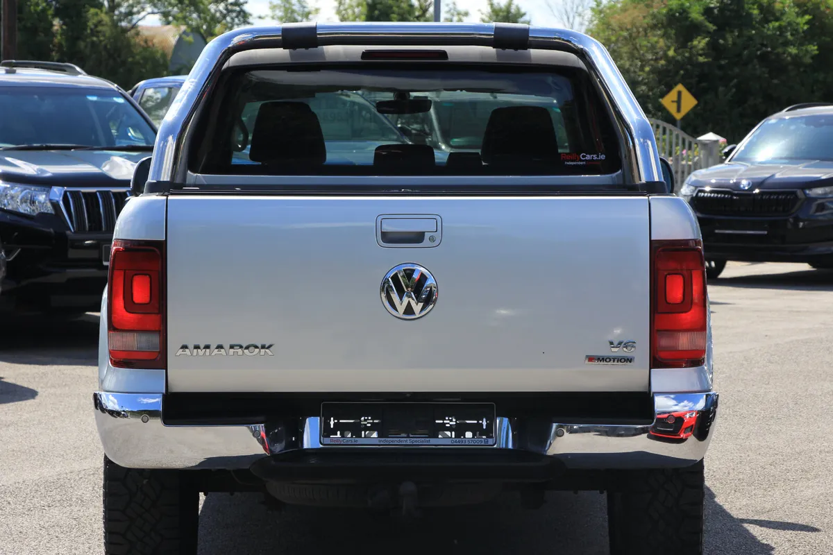 VW Amarock Highline Auto * 2 owners * Low kms - Image 4