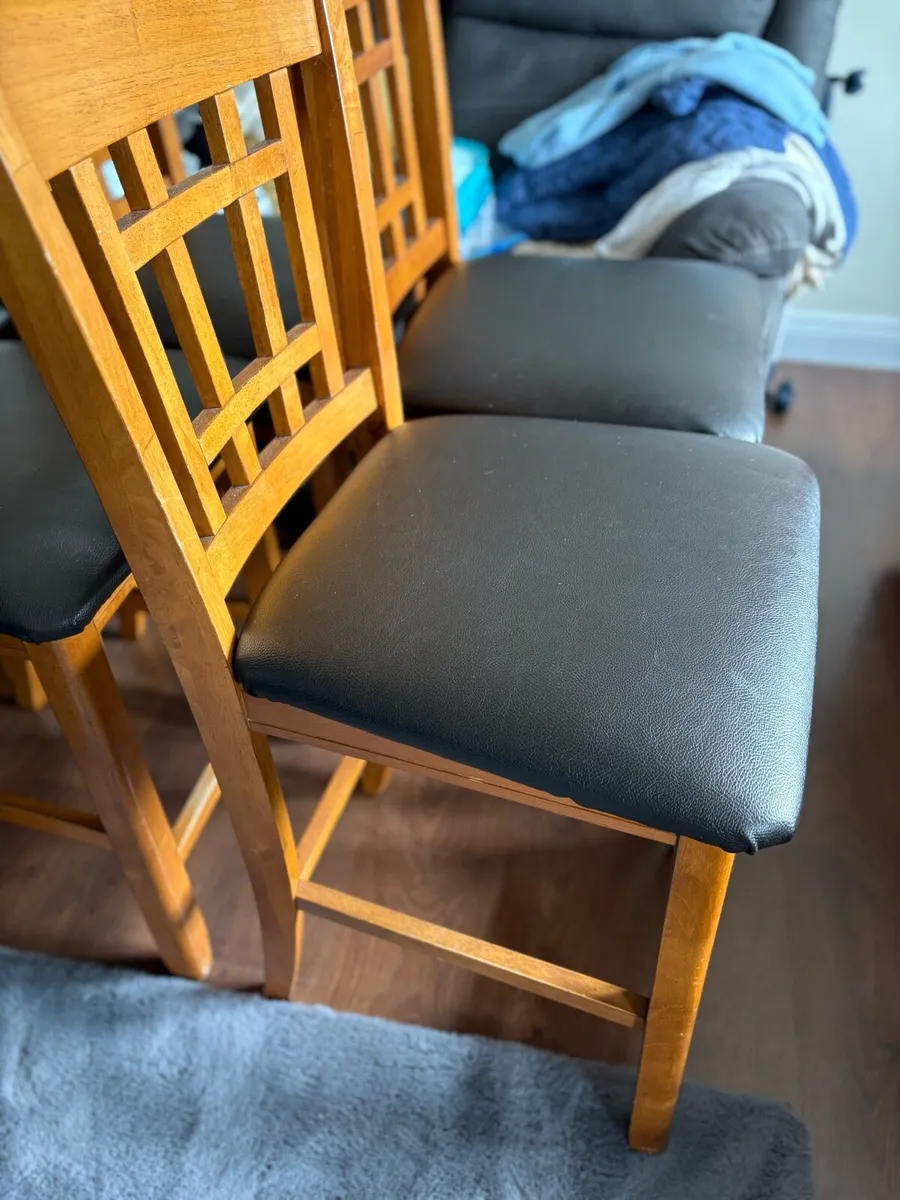 6 oak high stools - Image 2