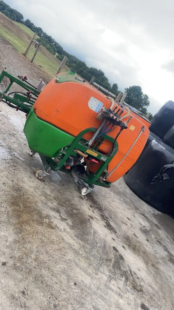 Sprayer - Image 2