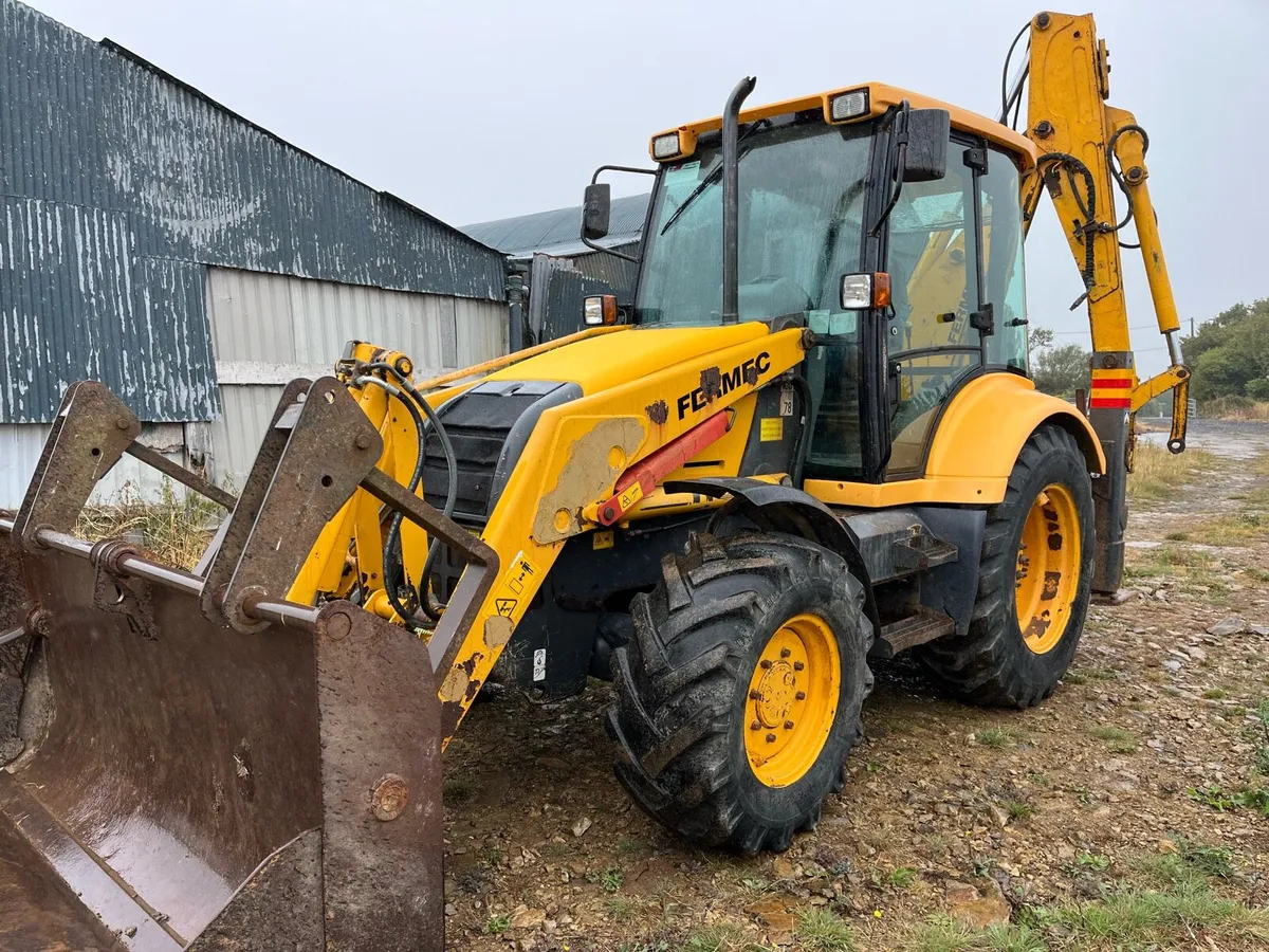 Fermec 860 Digger - Image 2