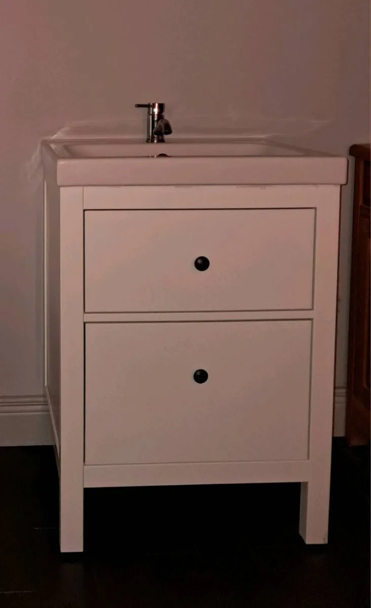 Bathroom Vanity Unit with sink, tap & waste - Image 2