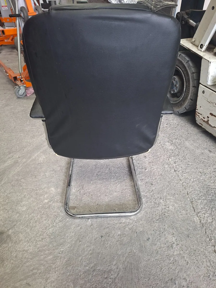 Ofice chairs new condition - Image 2