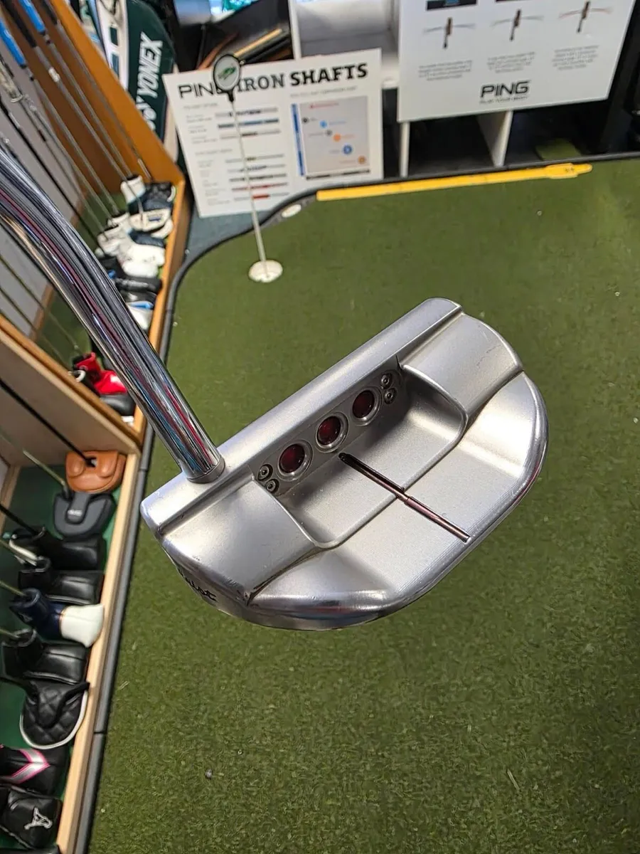 Scotty Cameron Select Fastback Putter - Image 3