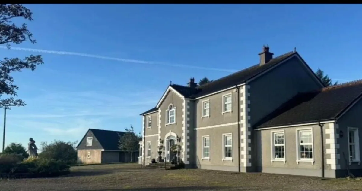 Large House for sale County Tyrone, - Image 1