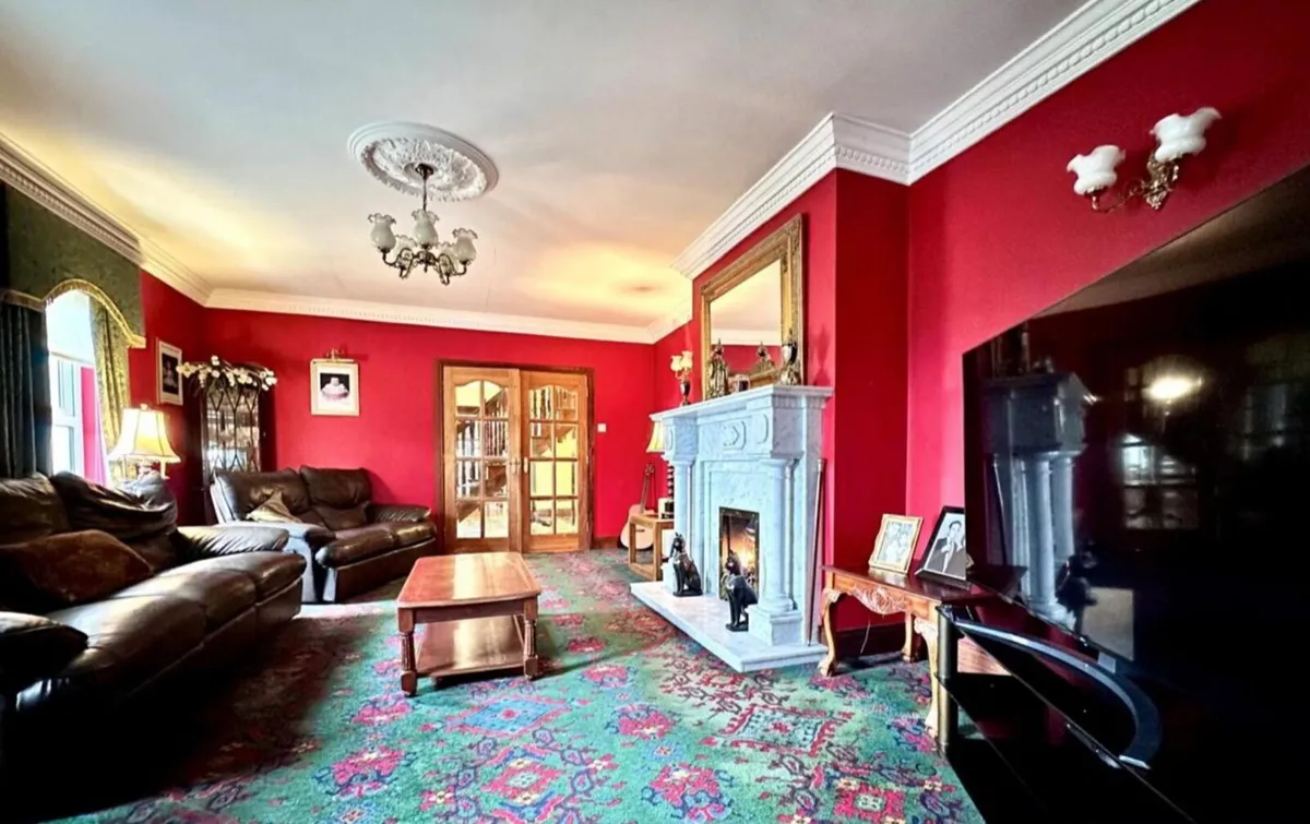 Large House for sale County Tyrone, - Image 4