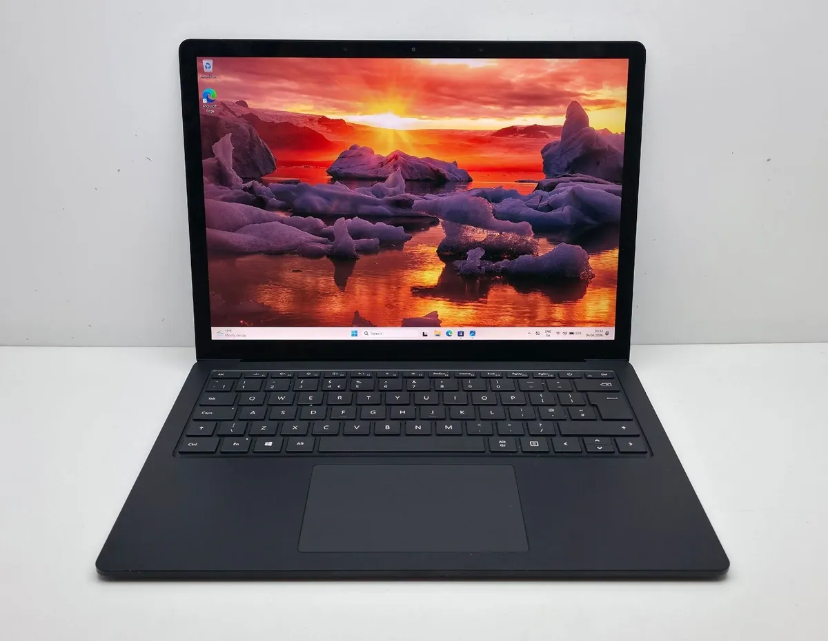 Microsoft Surface Laptop 3-i5(10gen)/ Touch screen