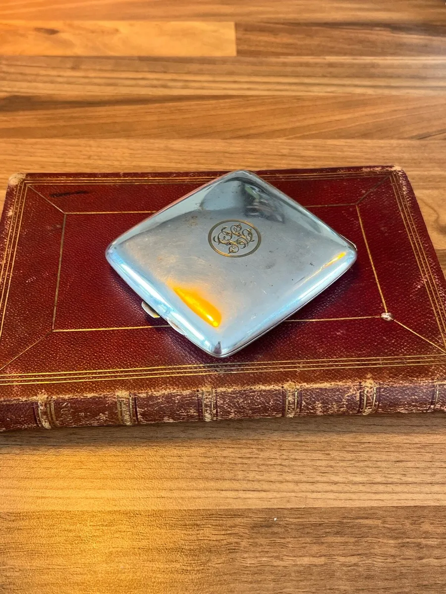 Antique Cigarette Case - Image 2
