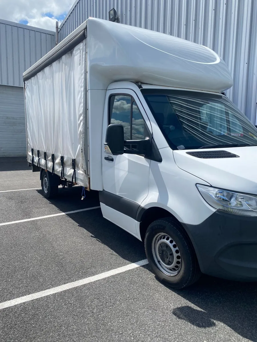 Mercedes-Benz Sprinter 2019 - Image 2