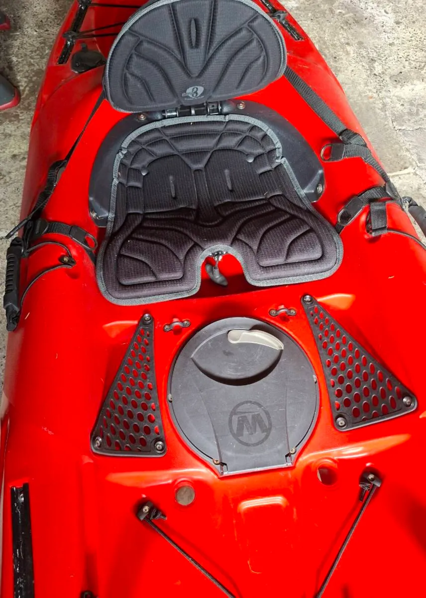 Kayak - Image 2