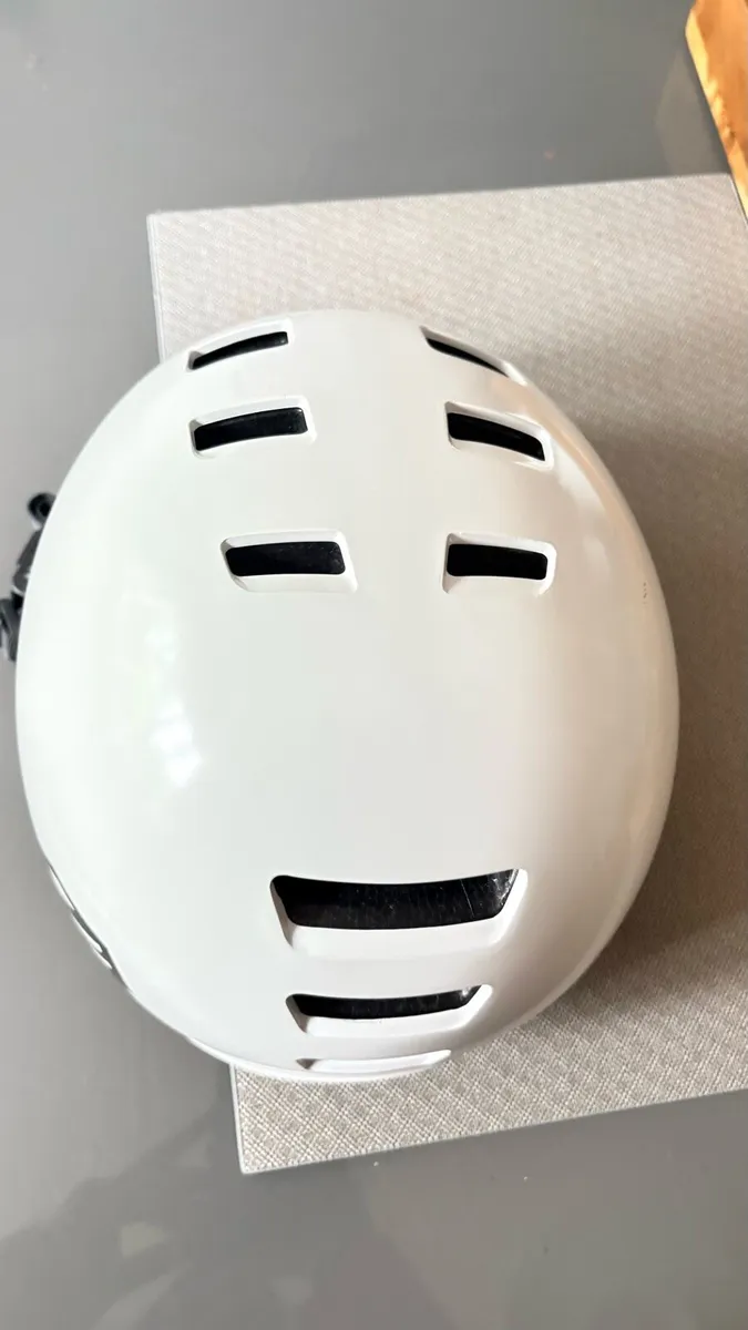 Cycle Helmet - Image 4