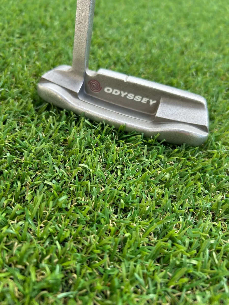 Full set of ladies golf clubs - Image 4