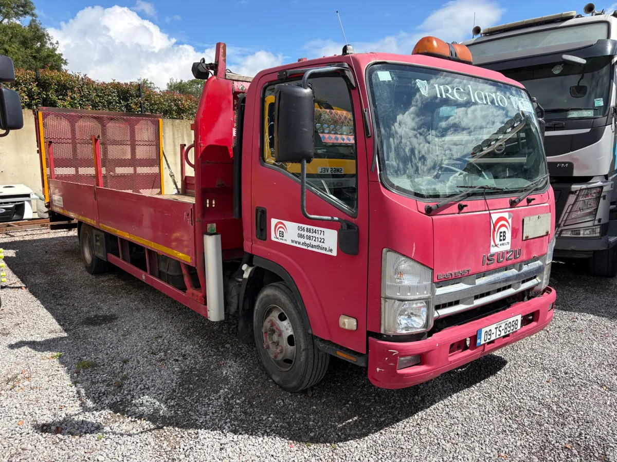 2009 Isuzu N75-190 7.5T 20Ft Beavertail - Image 2