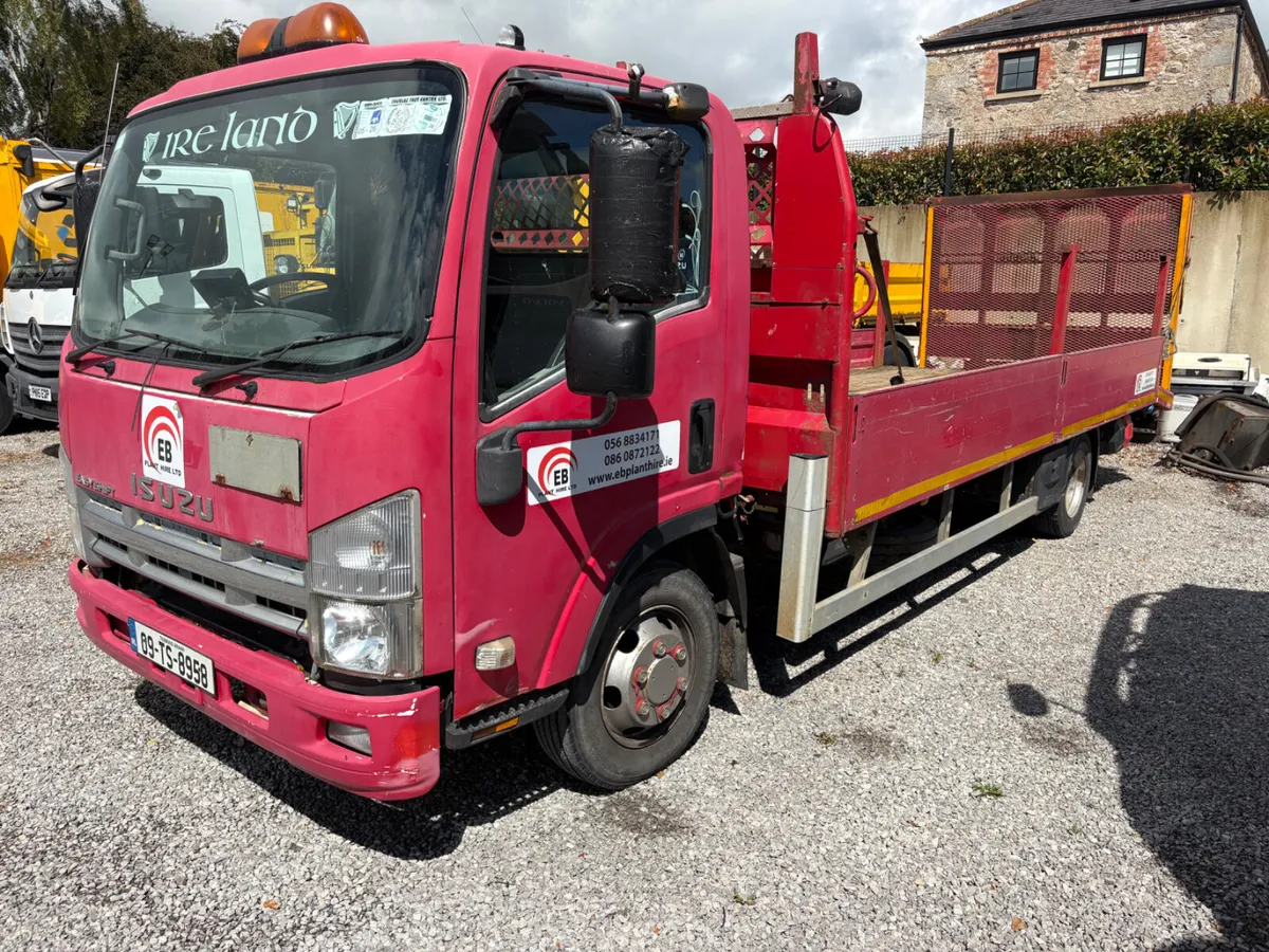 2009 Isuzu N75-190 7.5T 20Ft Beavertail - Image 1