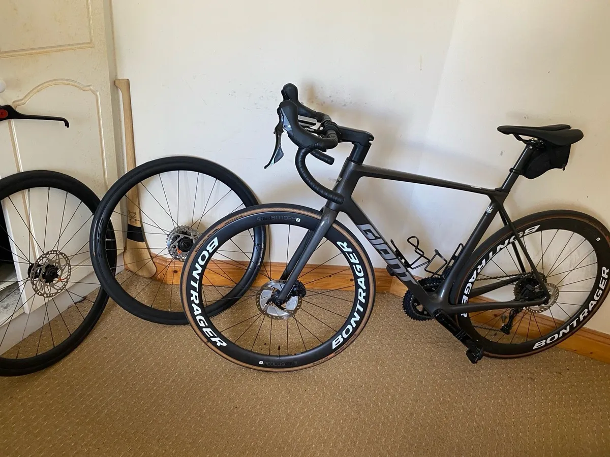 Giant Tcr advanced 2 2026  M/l - Image 1