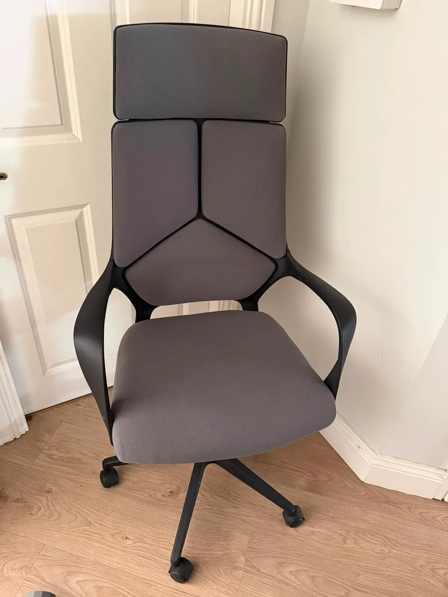Beautiful New office chair good quality one - Image 1