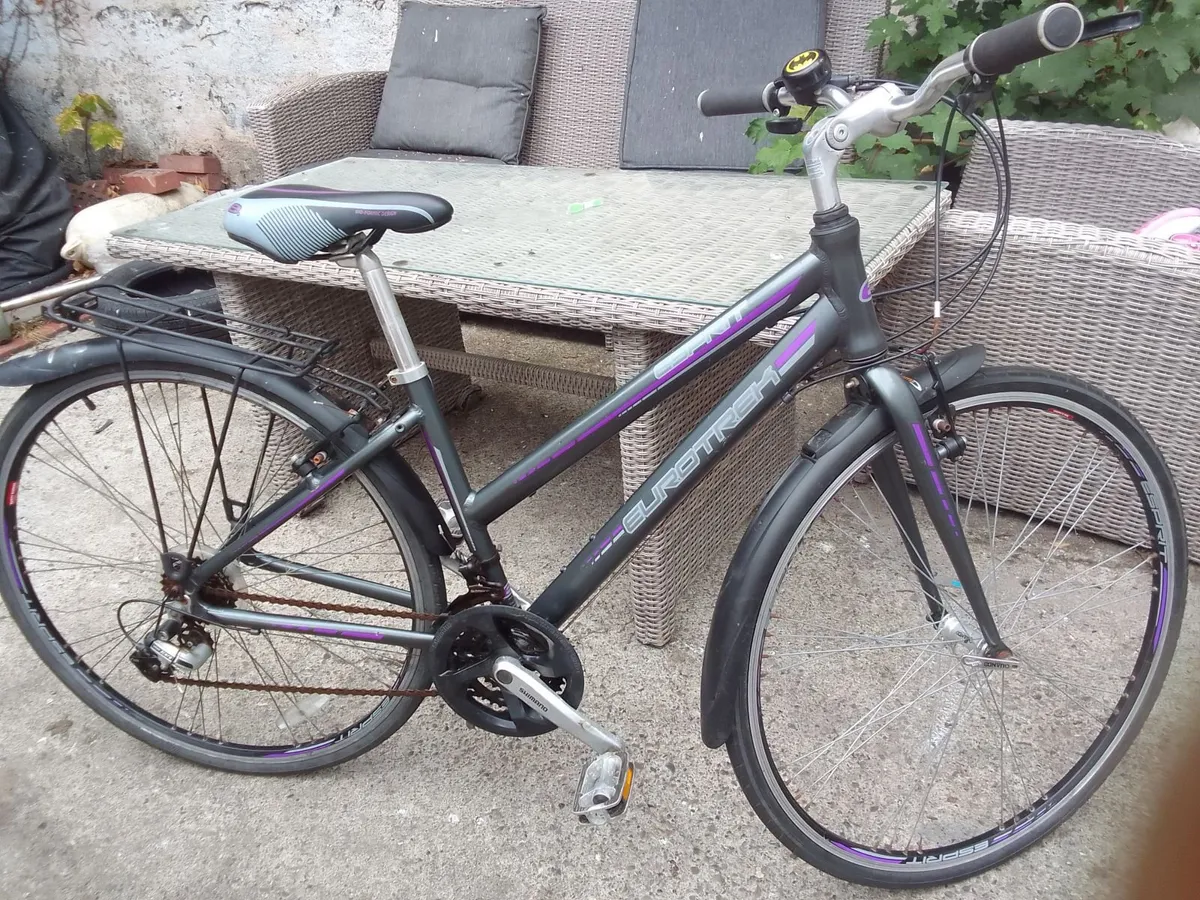 lady bike for sale  like new - Image 2
