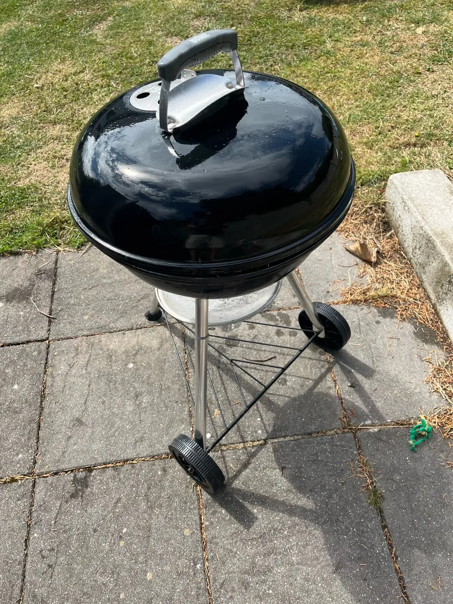 Weber BBQ - Image 1