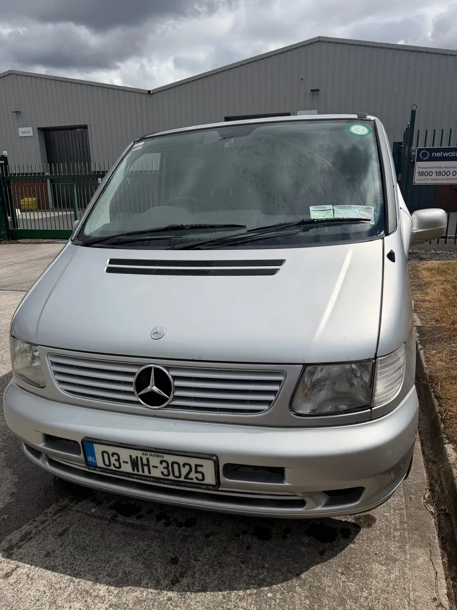 Mercedes V220 Day Van 6 seater - Image 2