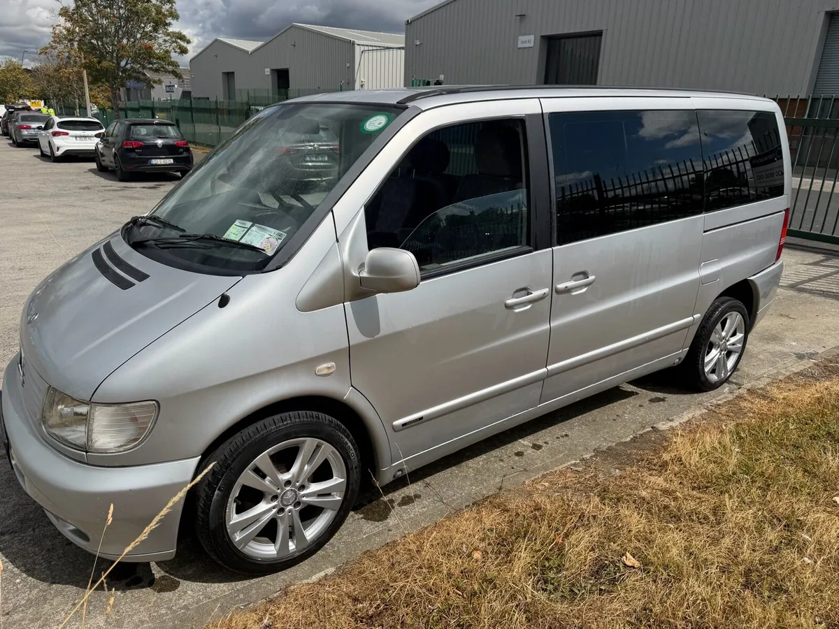 Mercedes V220 Day Van 6 seater - Image 3