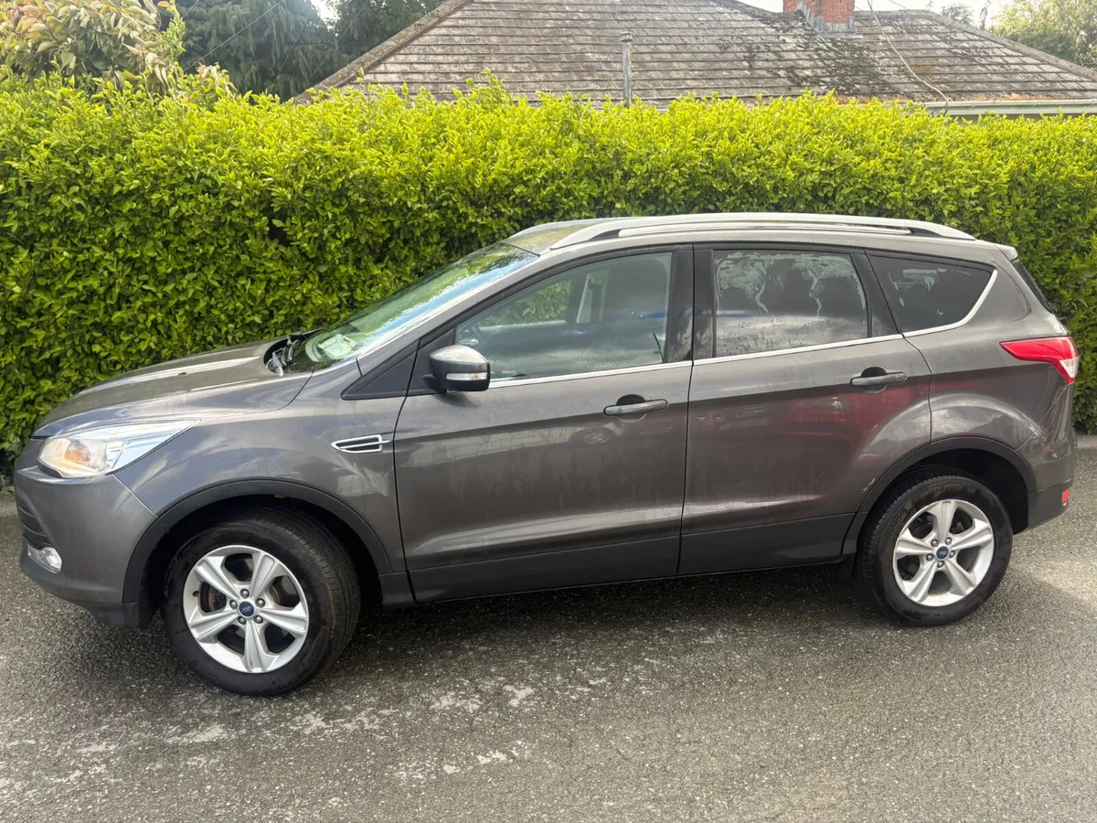 Ford Kuga 2016 COMMERCIAL ZETEC2.0 (NEW CVRT) - Image 4