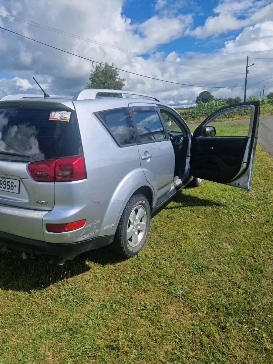 Jeep - Image 1