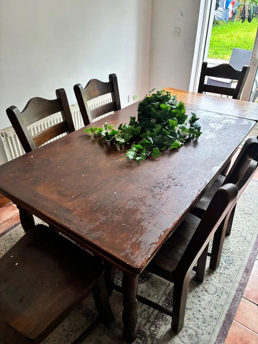 Solid Irish Oak table and 6 Chairs - Image 1