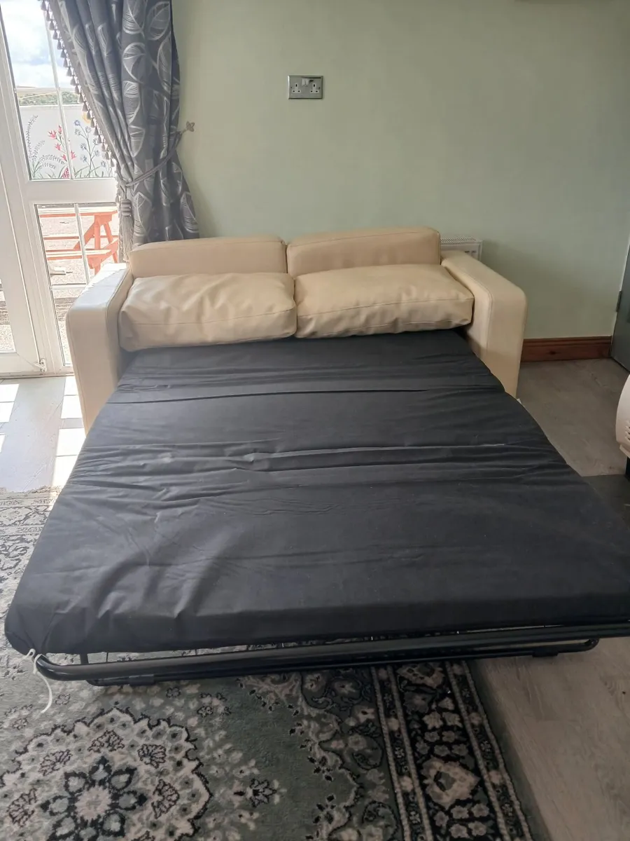 Sofa bed cream leather - Image 3