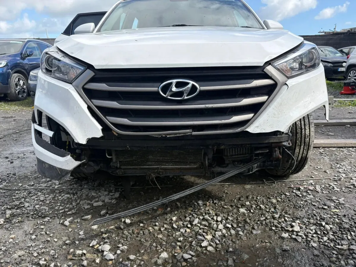 2017 hyundai tucson - Image 4