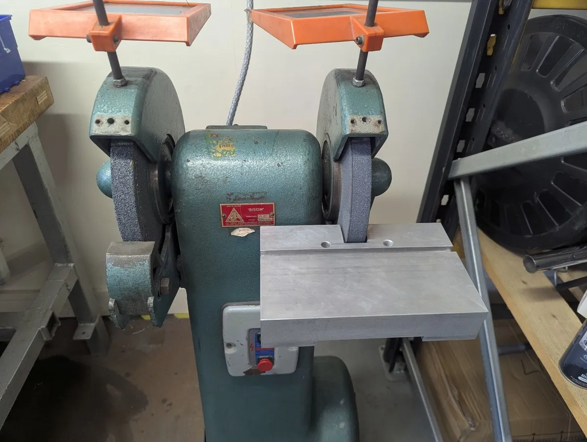 Bison Pedestal  Grinder 250mm wheels - Image 2
