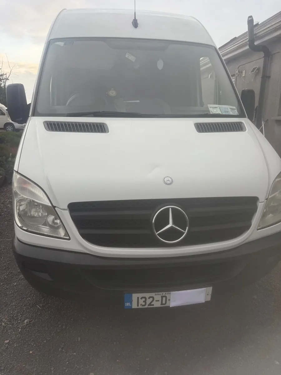 Camper - Image 1
