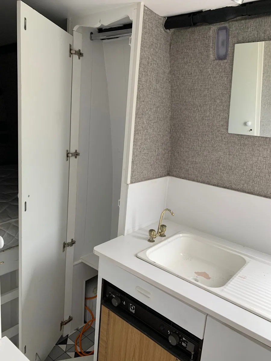 Camper - Image 3