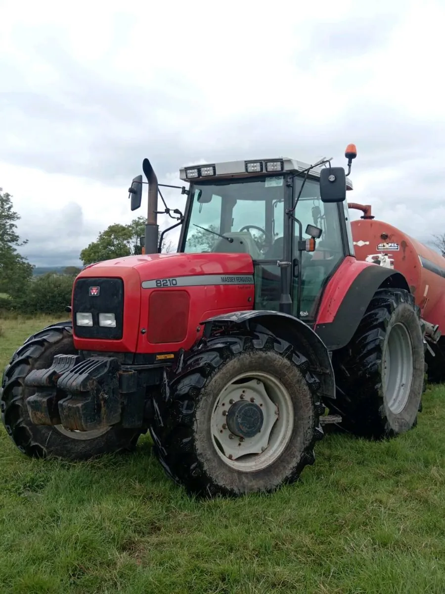 8210 massey ferguson - Image 2