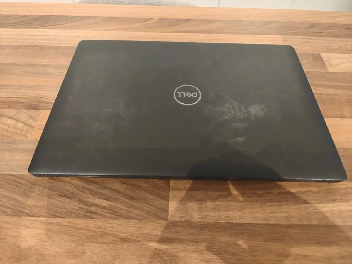 Dell Latitude 3410 | i5 | 16GB | Touchscreen - Image 4