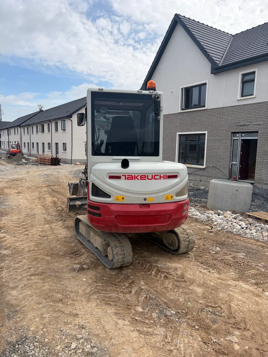 Takeuchi Tb230 - Image 2