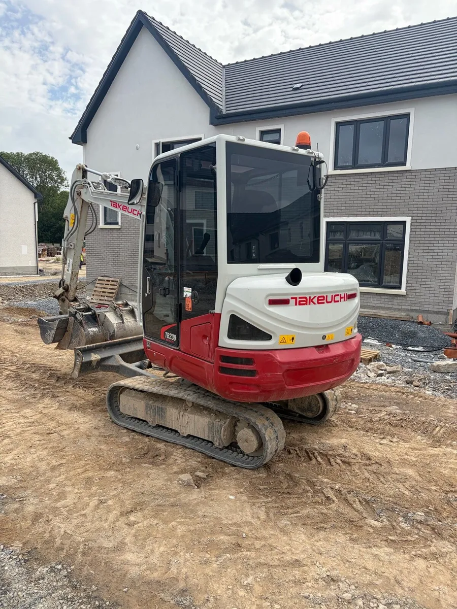 Takeuchi Tb230 - Image 3