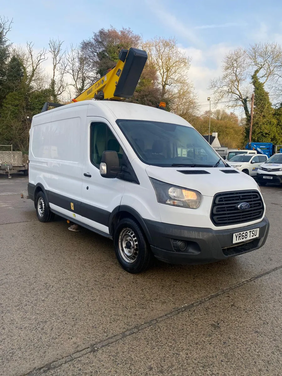 2018 FORD TRANSIT 3.5T 13M VERSALIFT VAN MOUNT - Image 3