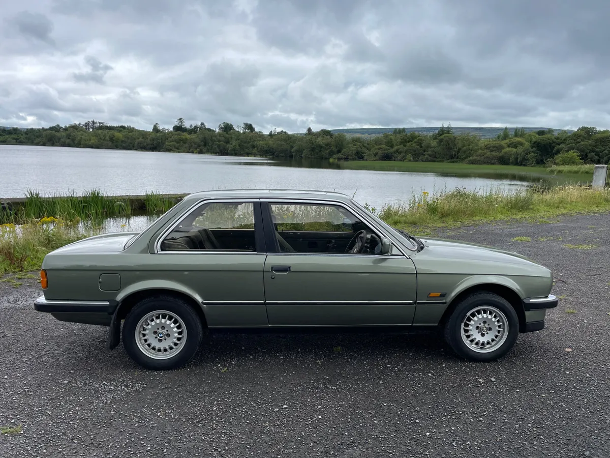 BMW  e30 2.0i  1987 2 door - Image 3