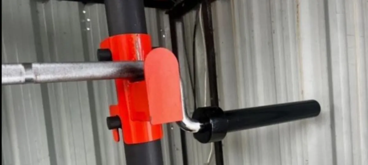 25KG Olympic squat bar - Image 3