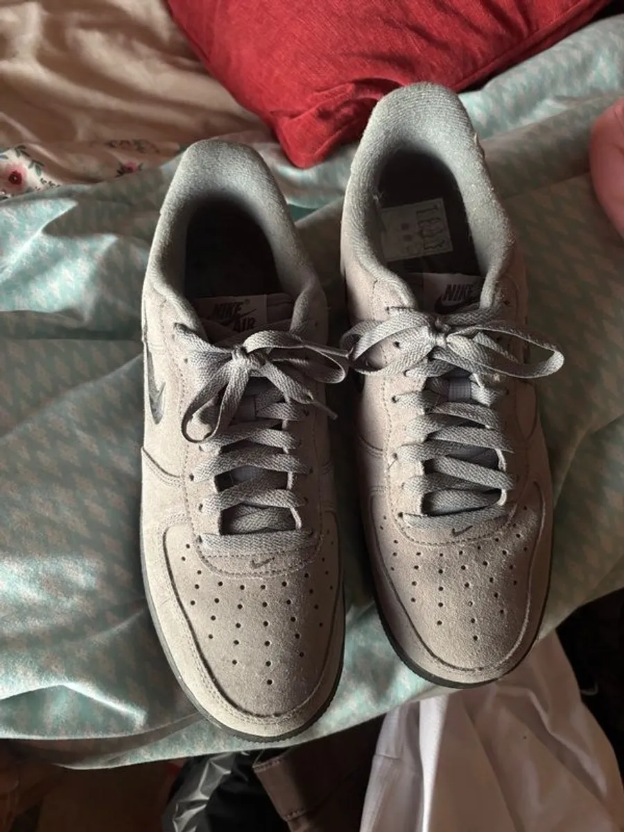 nike air force ones - Image 2