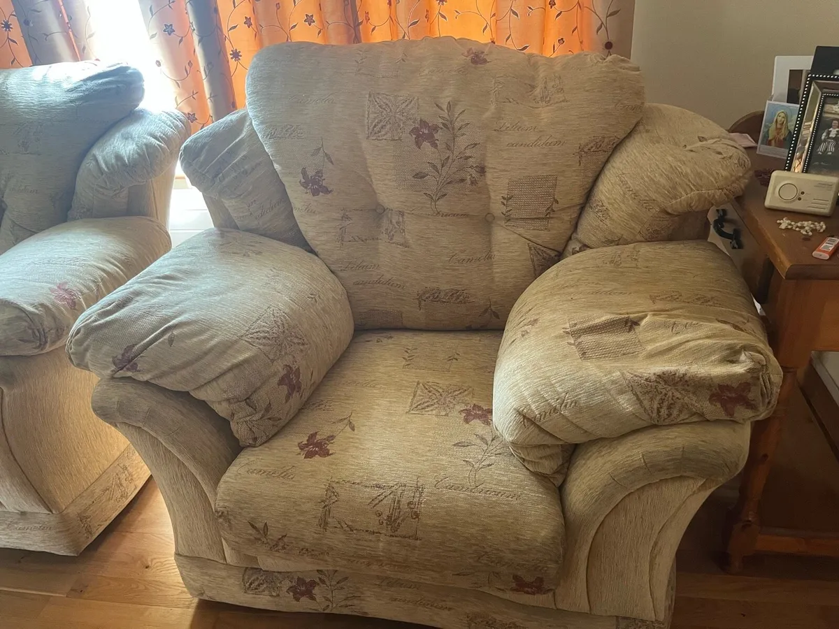 Couch & 2 armchairs - Image 2